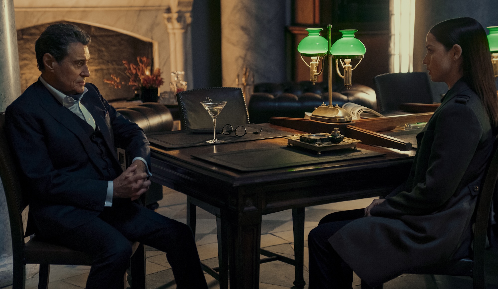 ballerina:-ian-mcshane-on-raising-two-generations-of-assassins-in-john-wick’s-world-of-‘amazing-bullshit’